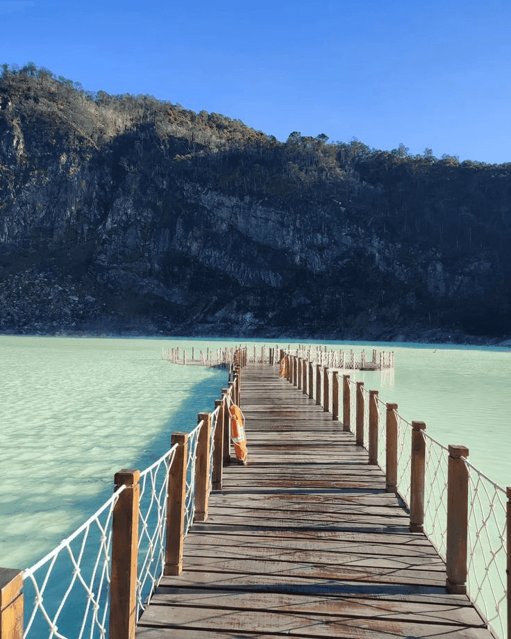 Kawah Putih & Situ Patenggang