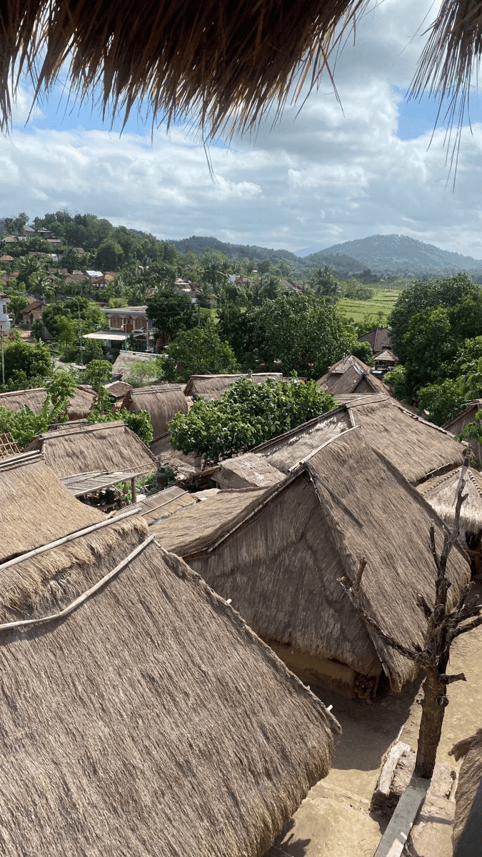 Desa Sade & Sukarara